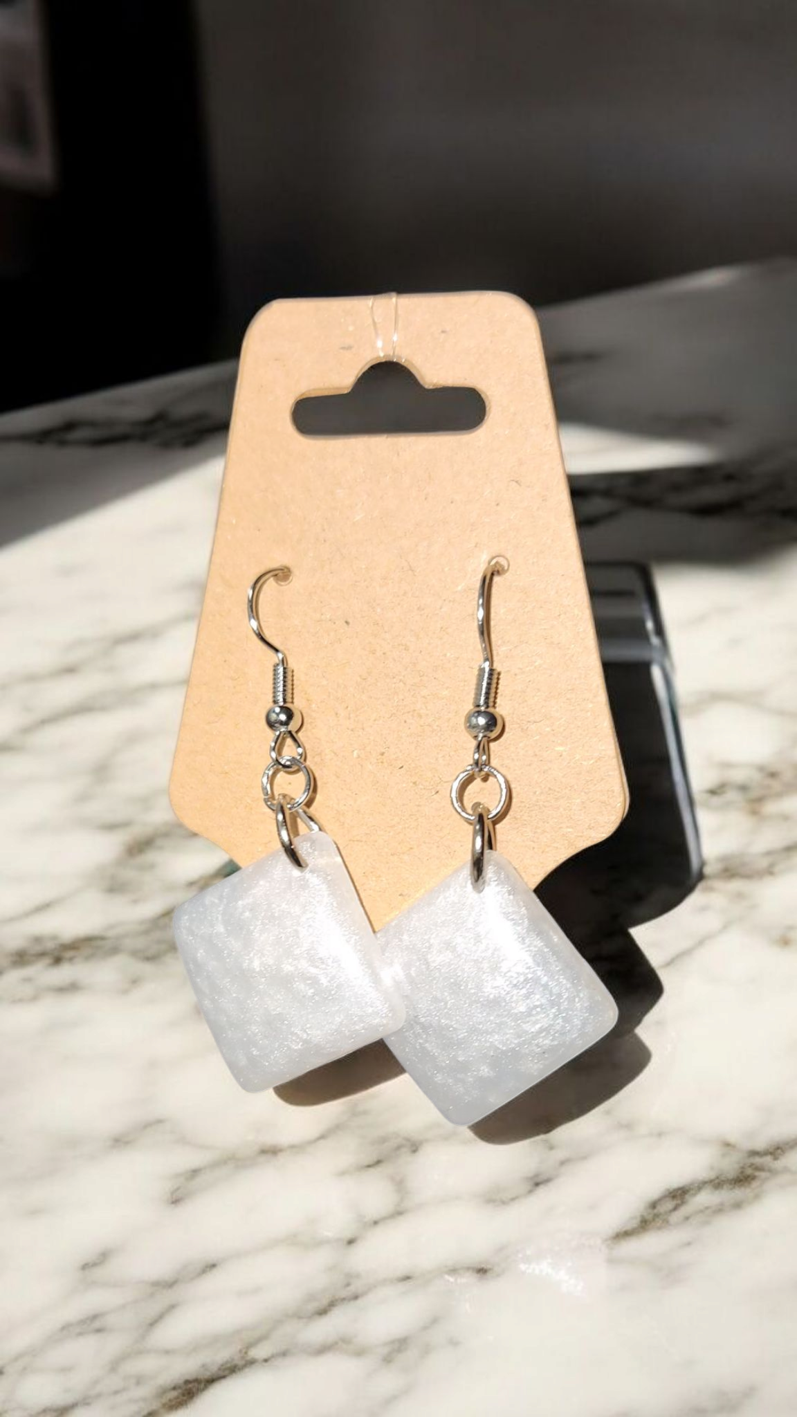 Elegant Diamond-shaped Earrings