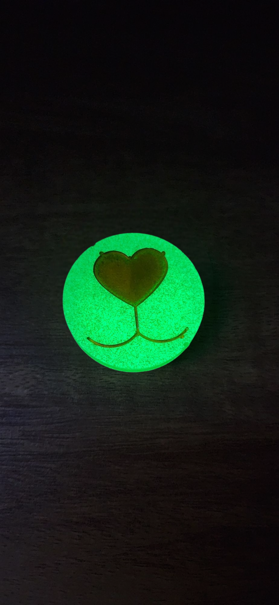 FunkyFold Phone Grip Glow-in-the-dark